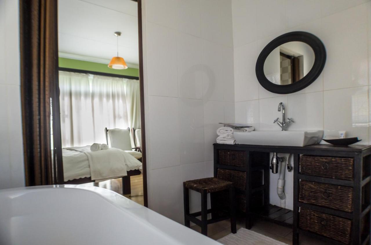 Seroloana Guest House Rustenburg Exterior photo